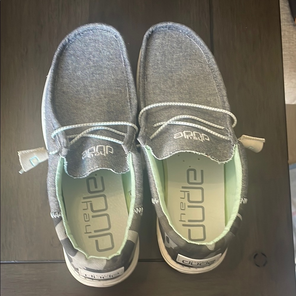 🆕Hey Dude Mens Gray Shoes